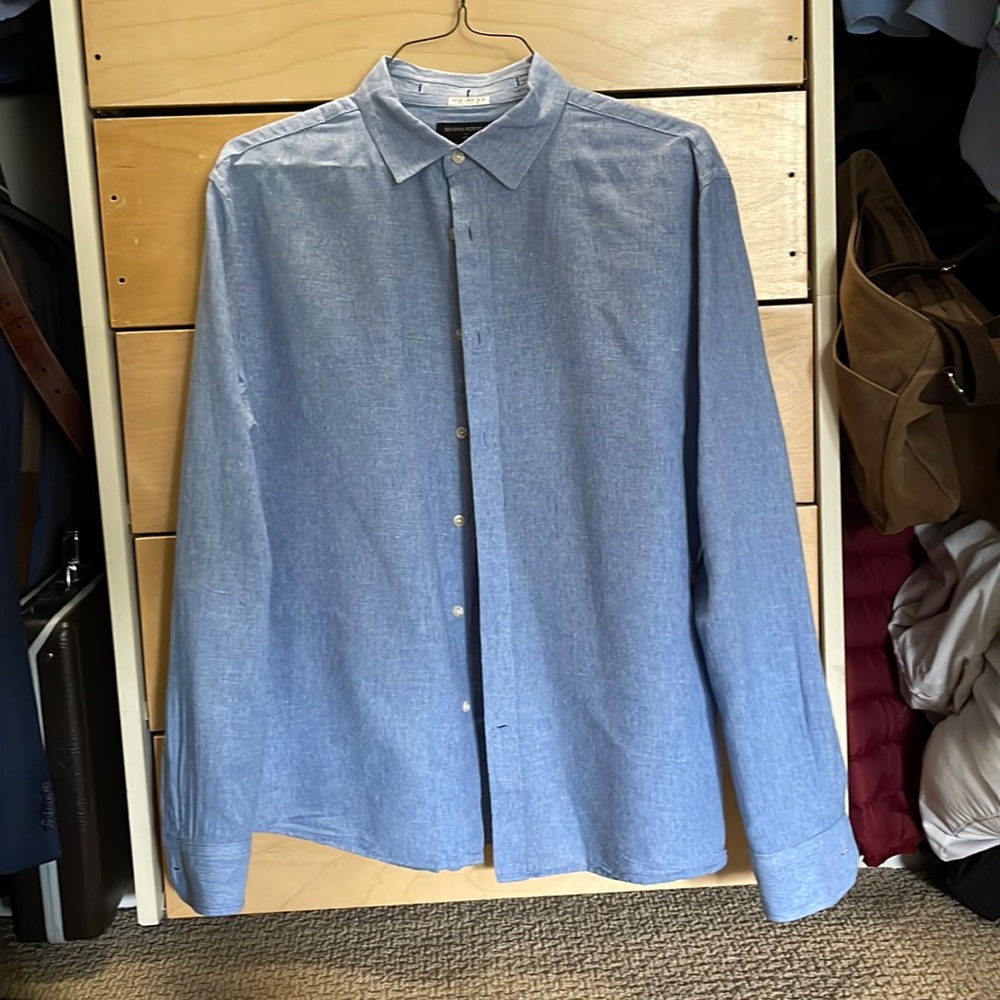 Banana Republic Factory men’s linen shirt